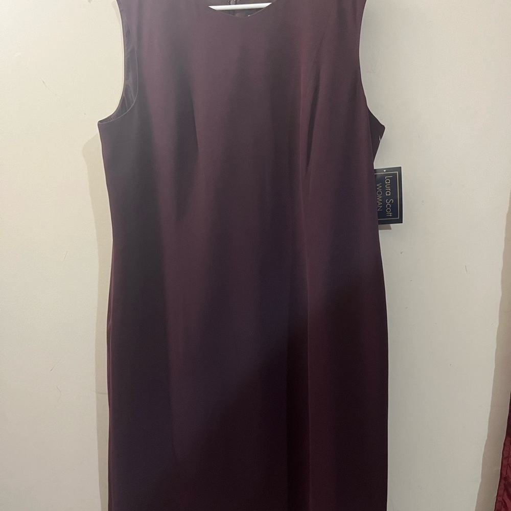 Laura Scott sleeveless dress size 20 W shell and lining 100 percent polyester. - Picture 2 of 13
